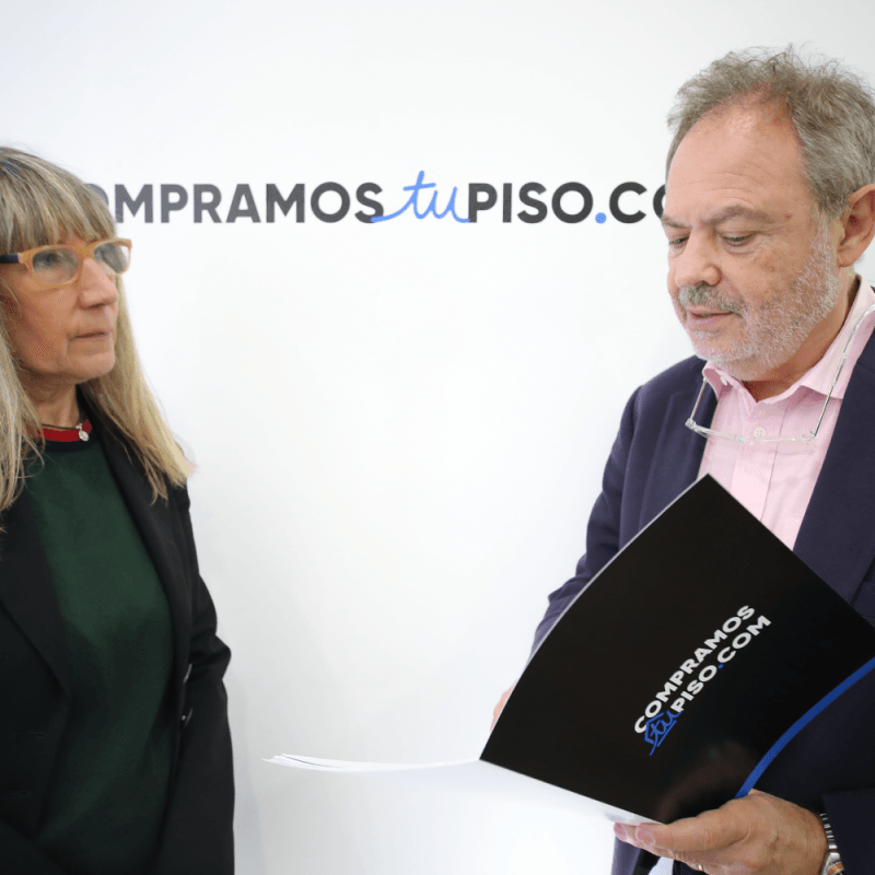 El equipo de COMPRAMOStuPISO.COM siempre está atento a las necesidades de nuestros clientes en Barcelona, Cornellá